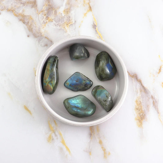 Labradorite rolled stone