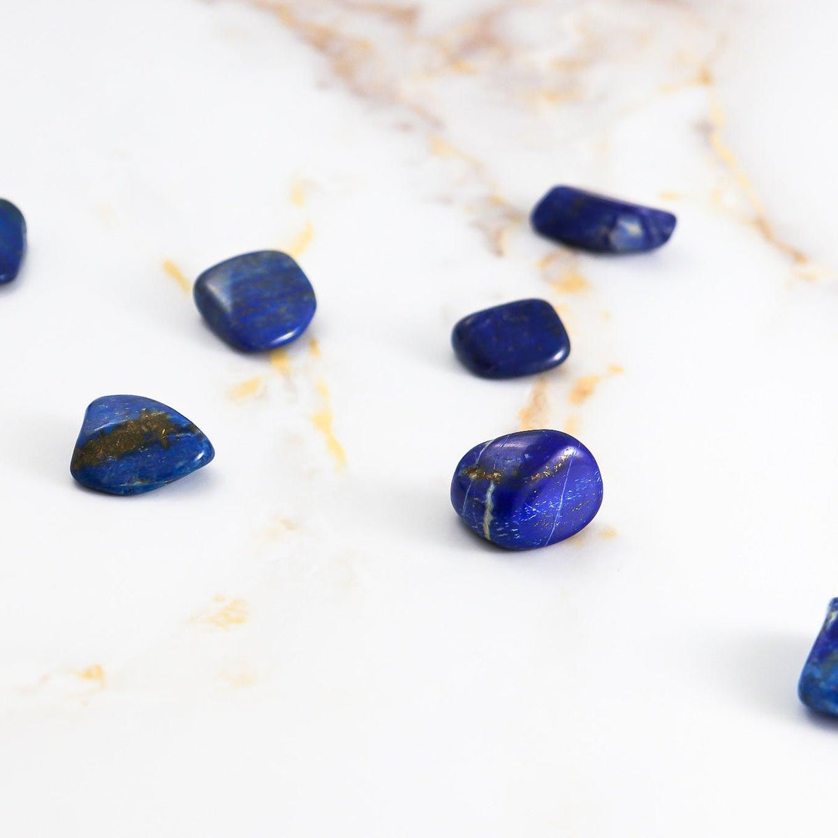 Lapis-Lazuli rolled stone